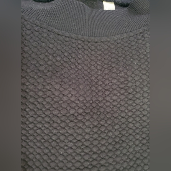 Zella Textured Sweater - Picture 4 of 5